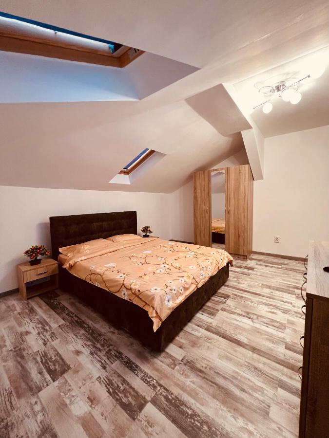 Zizi'S House Garii Apartment บราชอฟ ภายนอก รูปภาพ