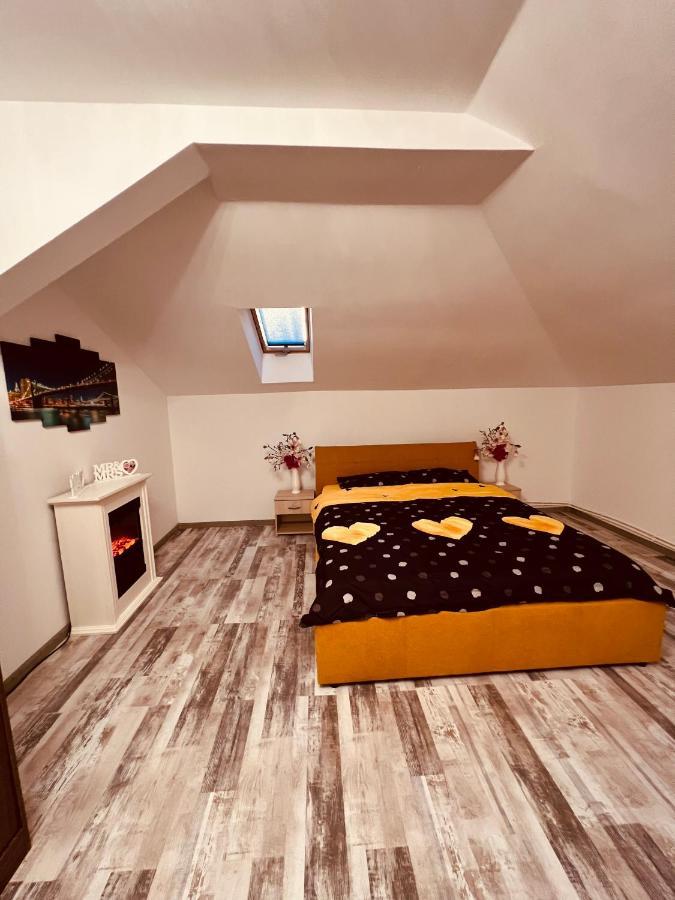 Zizi'S House Garii Apartment บราชอฟ ภายนอก รูปภาพ