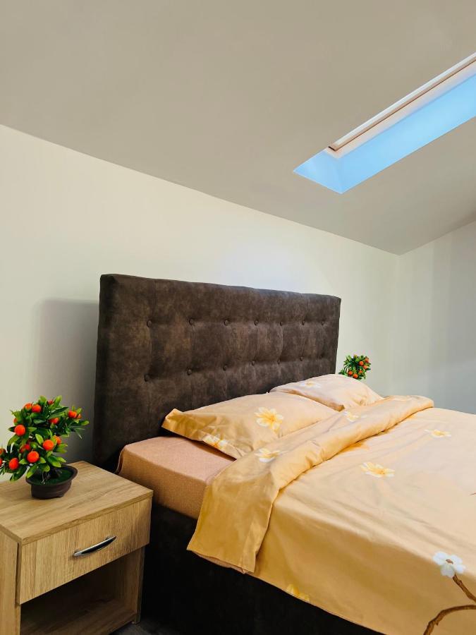 Zizi'S House Garii Apartment บราชอฟ ภายนอก รูปภาพ